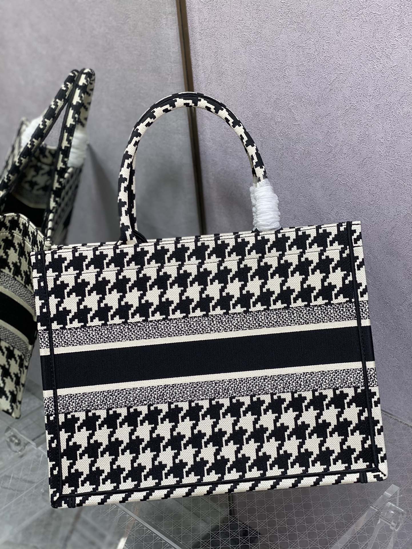 Dior Book Tote-小號36.5cm-黑色千鳥格