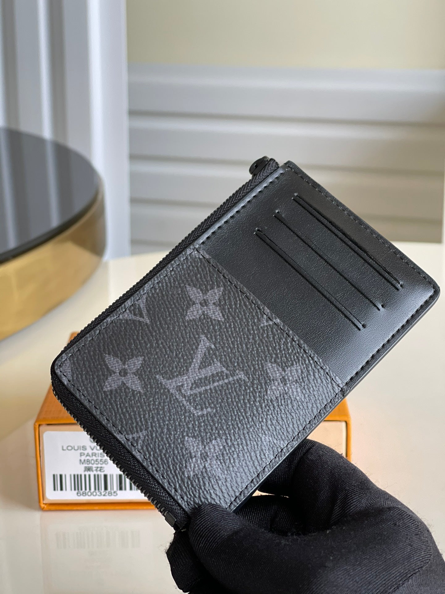 LV M80556 Multi Card Holder Trunk 卡包短夾