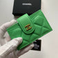 Chanel 多隔層風琴卡包