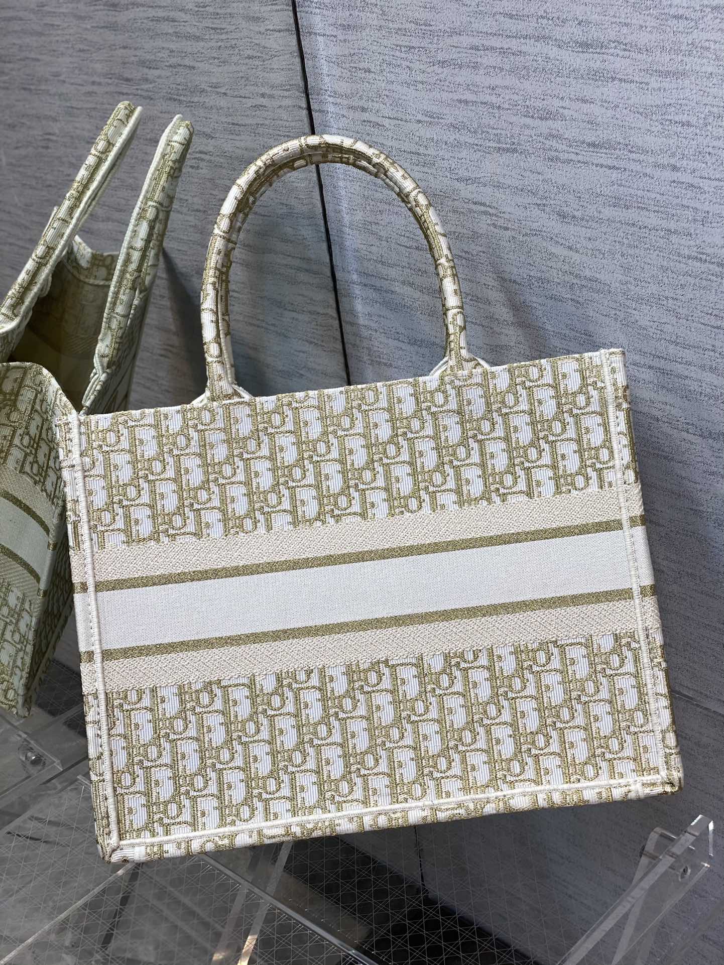Dior Book Tote-小號36.5cm-金色老花 聖誕限定