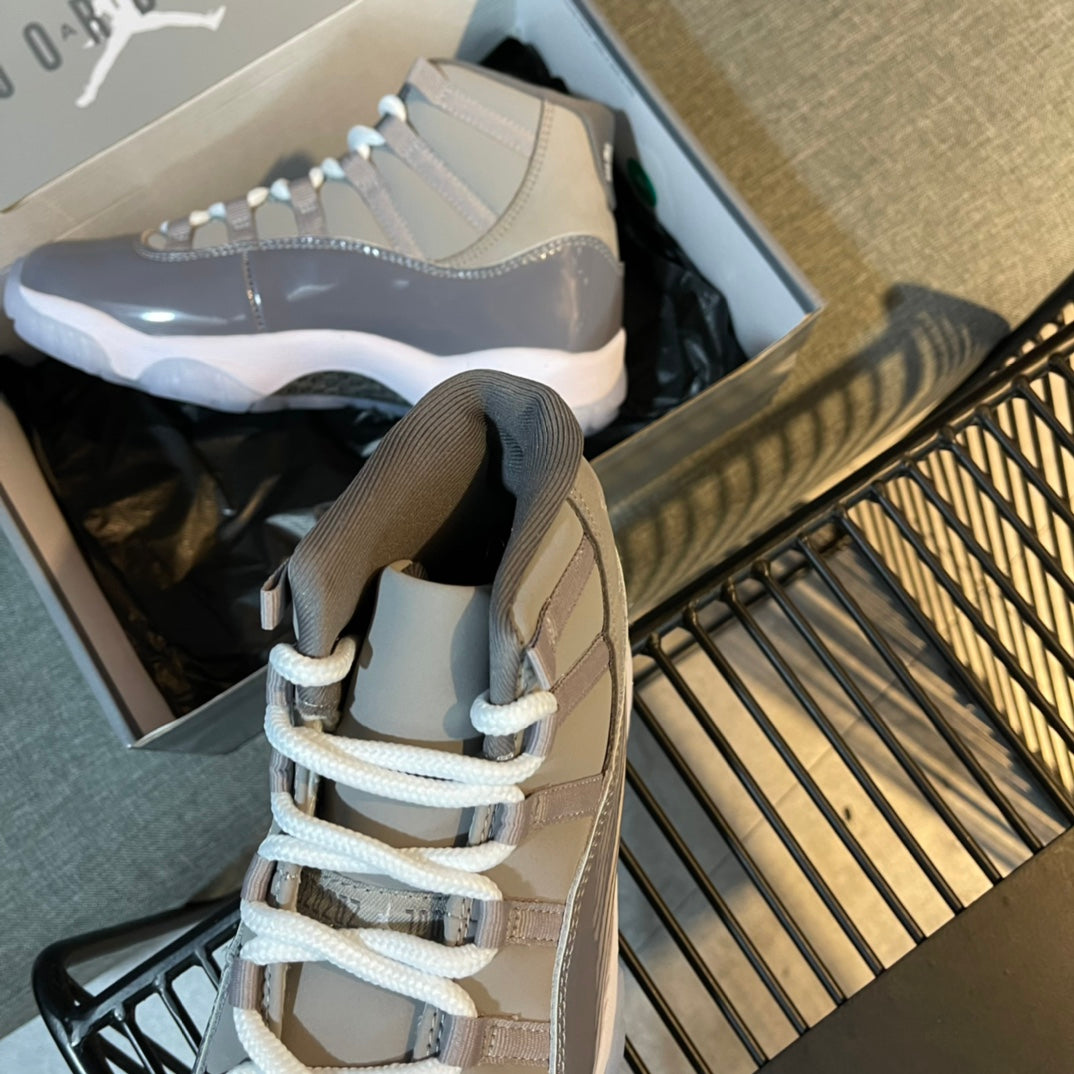 N1K-AJ11 籃球鞋 運動鞋 灰色