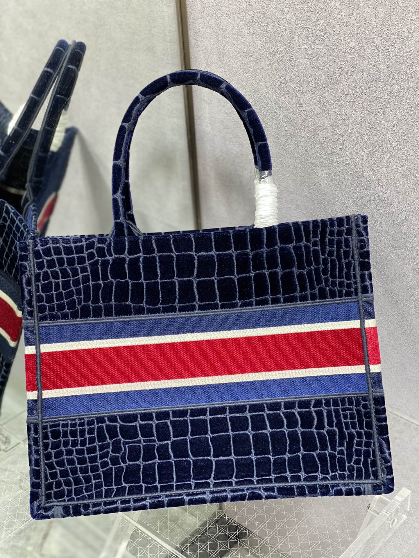Dior Book Tote-小號36.5cm-鱷魚紋