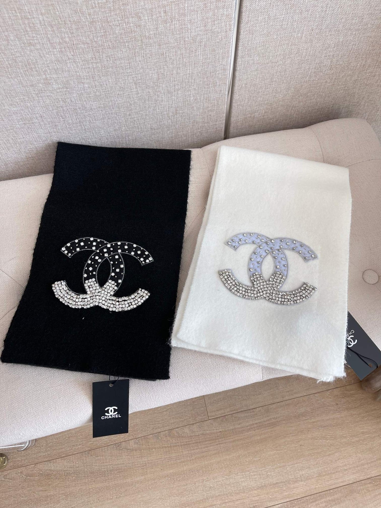 小香家-22A隱藏款 手工全鑽羊絨圍巾