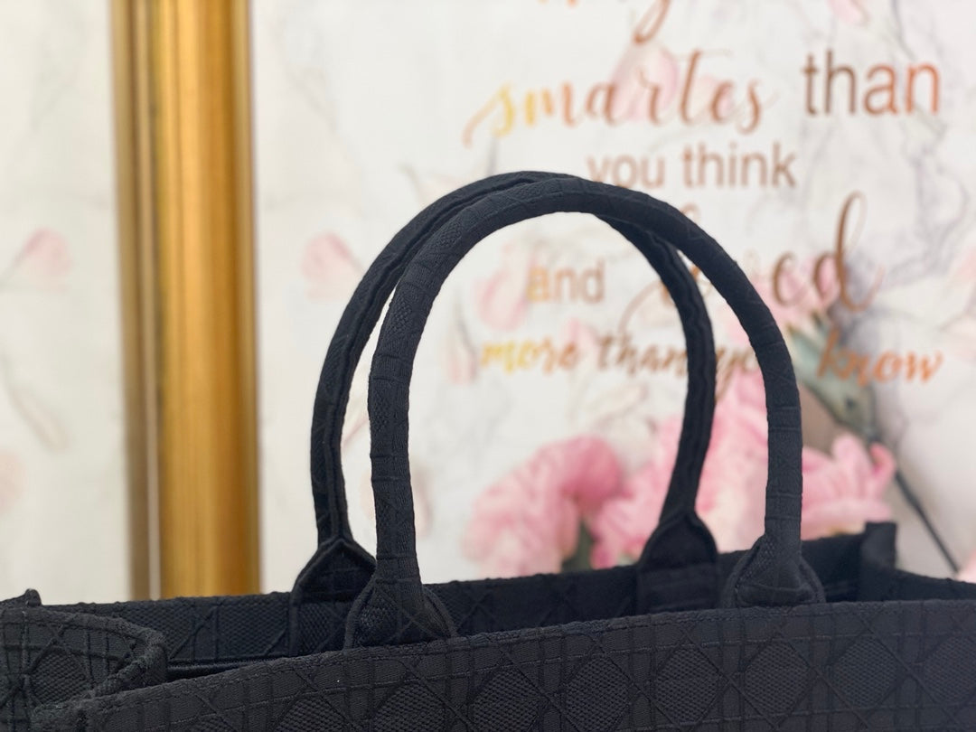 Dior Book Tote-大號41.5cm-刺繡黑藤格