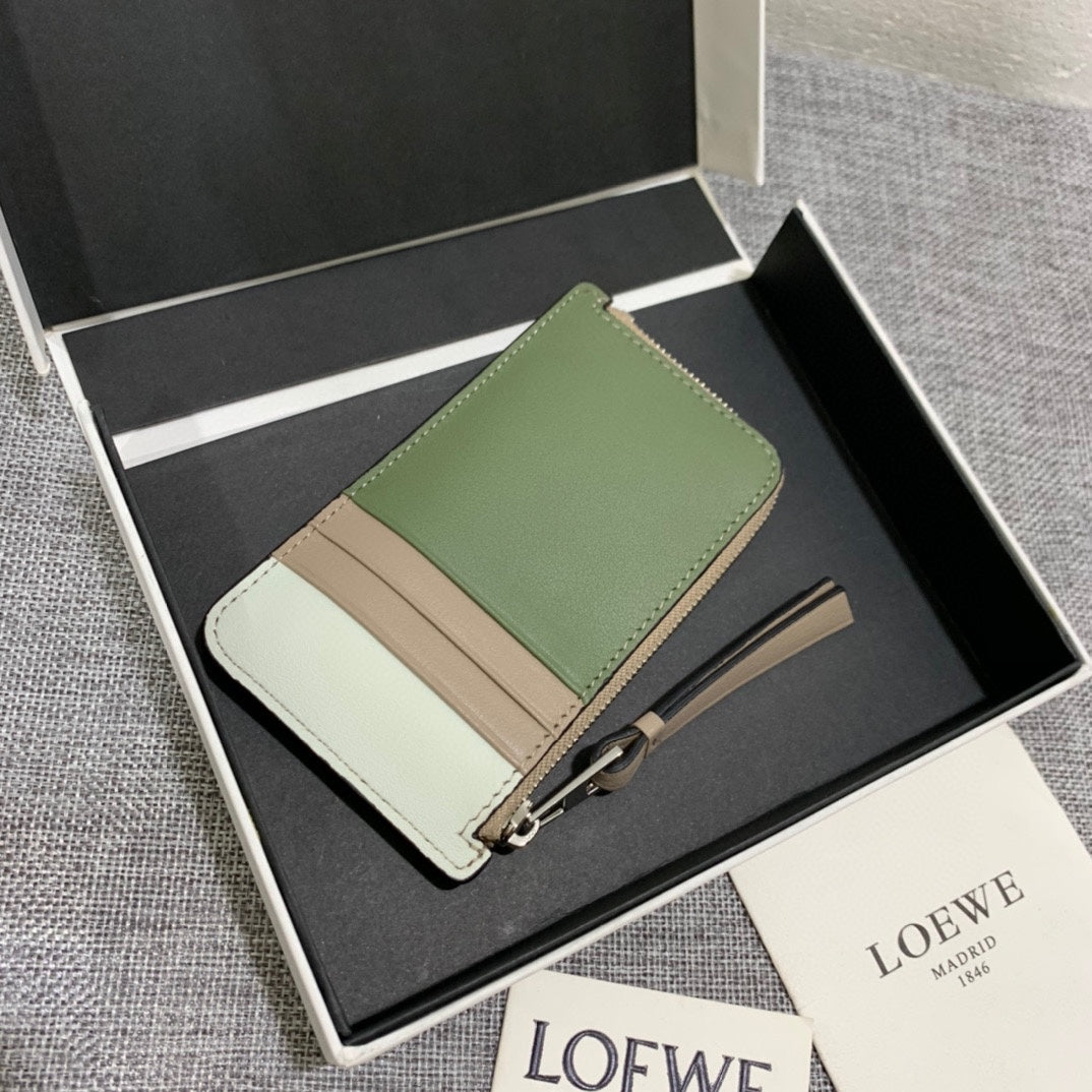 Loewe 拼接拉鍊卡包