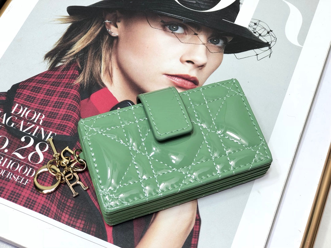 Dior 風琴卡包