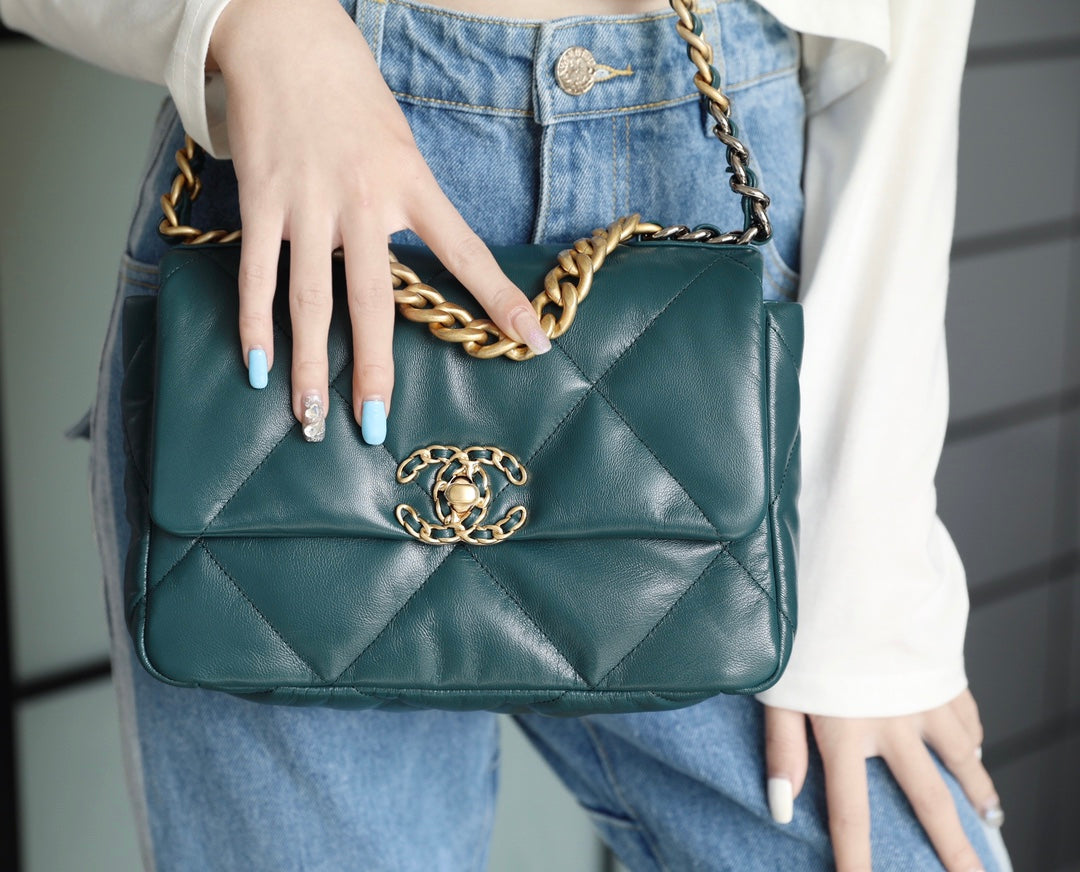 Chanel 19Bag-小號墨綠色