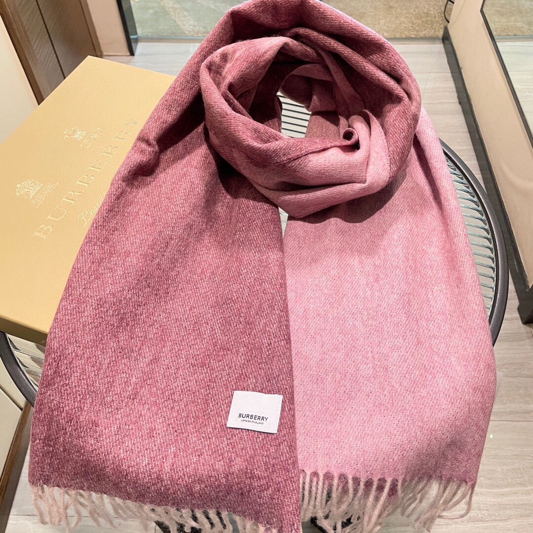 巴B家-頂級羊絨刺繡圍巾42*180cm 粉色