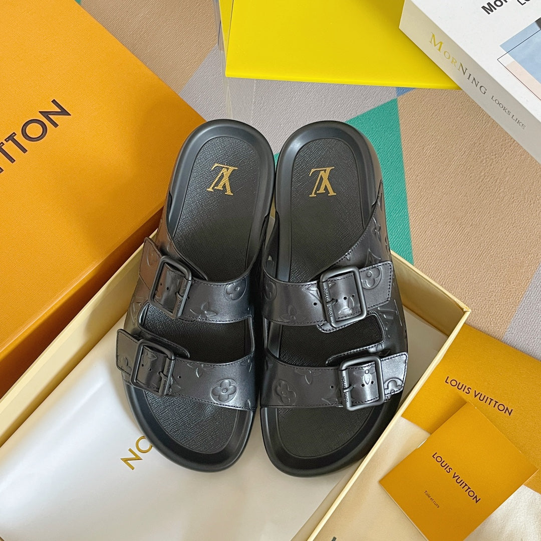 路L家-2023新款 Trainer系列 Monogram 壓紋拖鞋 黑色