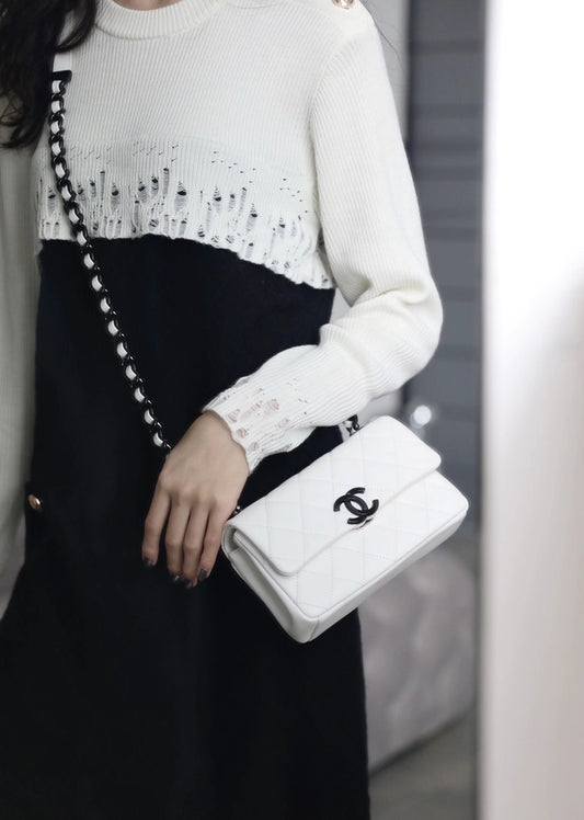 Chanel 熊貓配色 CF