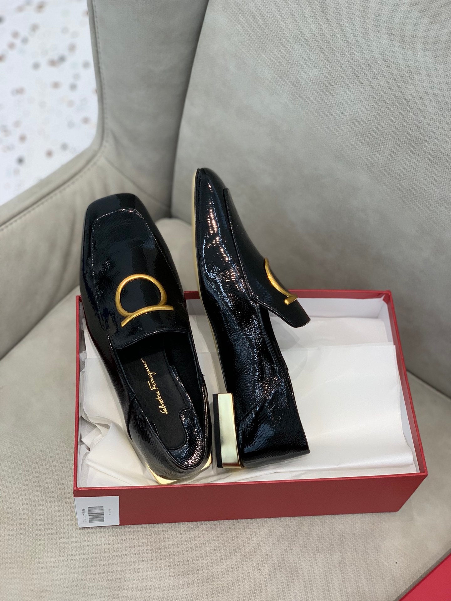 Salvatore Ferragamo鞋-菲拉格慕 馬蹄釦 2cm跟 樂福鞋 亮皮黑