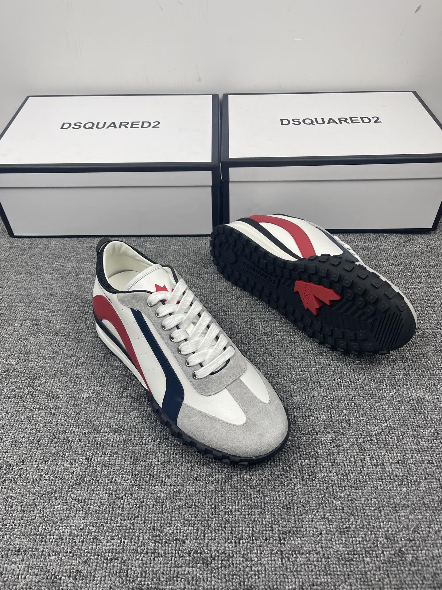 Dsq-2022新款 平底休閒鞋 灰色