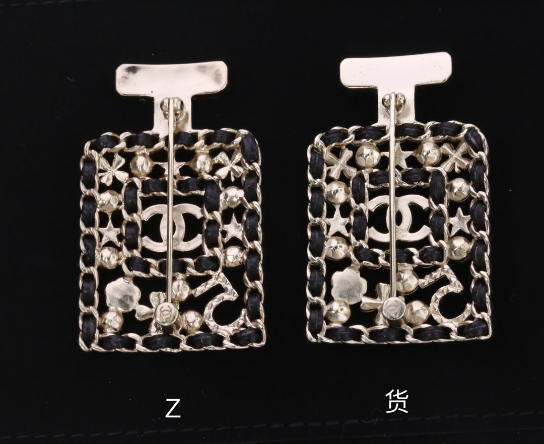 Chanel 胸針