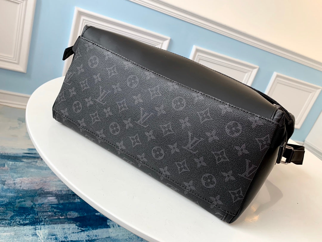 Lou-Messenger MM Voyager 中號 郵差包
