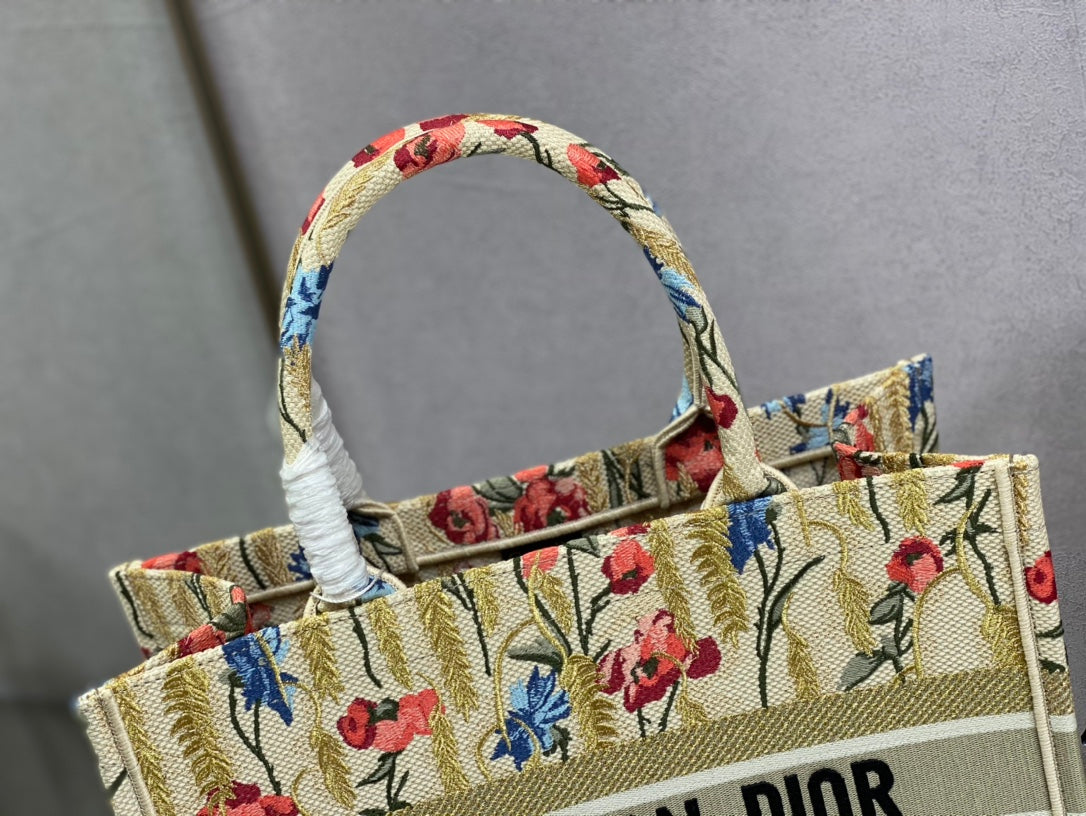 Dior Book Tote-小號36.5cm-新年限定花卉