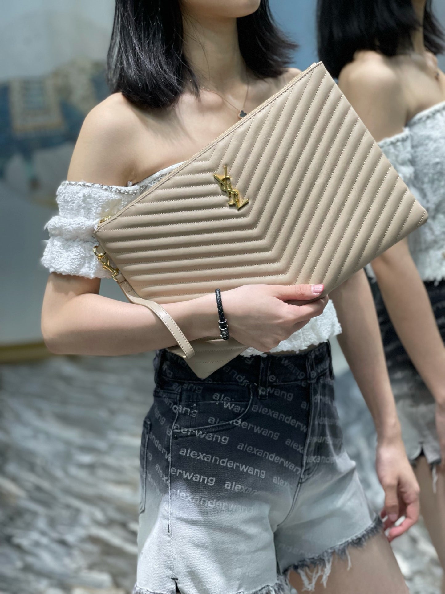YSL 提花拼接文件手拿包-杏色金-36cm