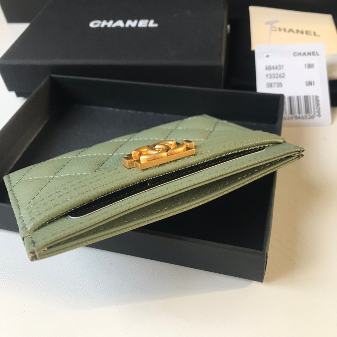 Chanel Leboy系列卡包