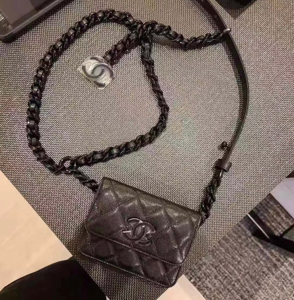 Chanel 黑色卡包