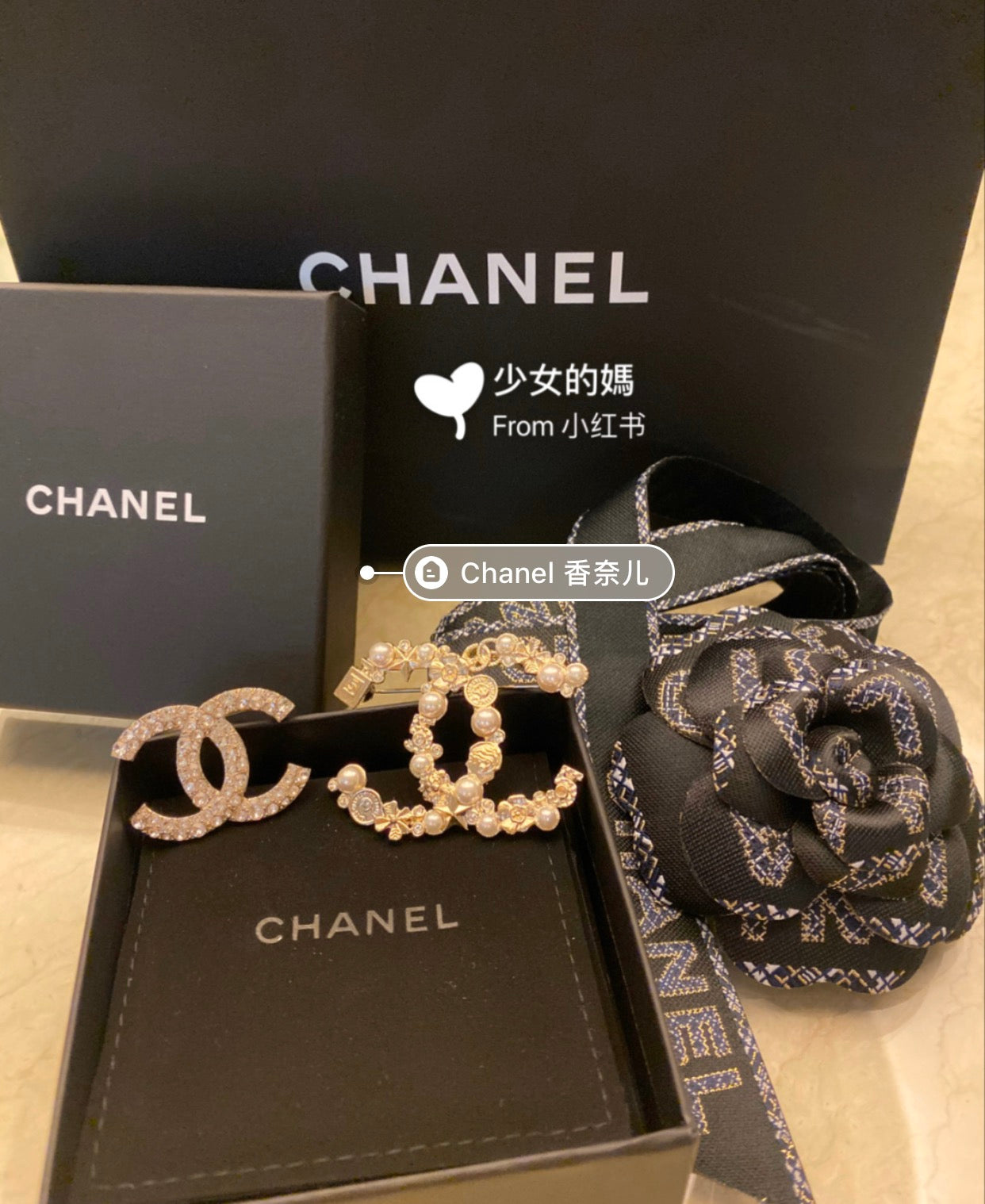 Chanel 胸針