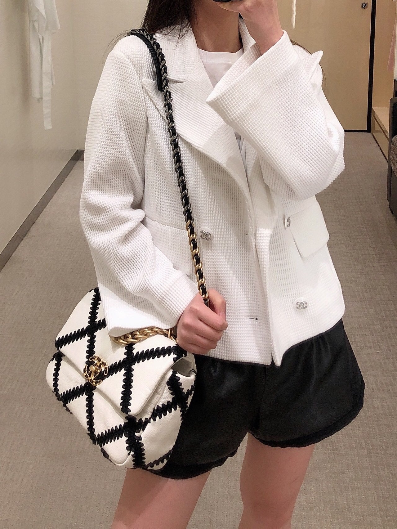 Chanel 19Bag 牛皮款-黑白格紋