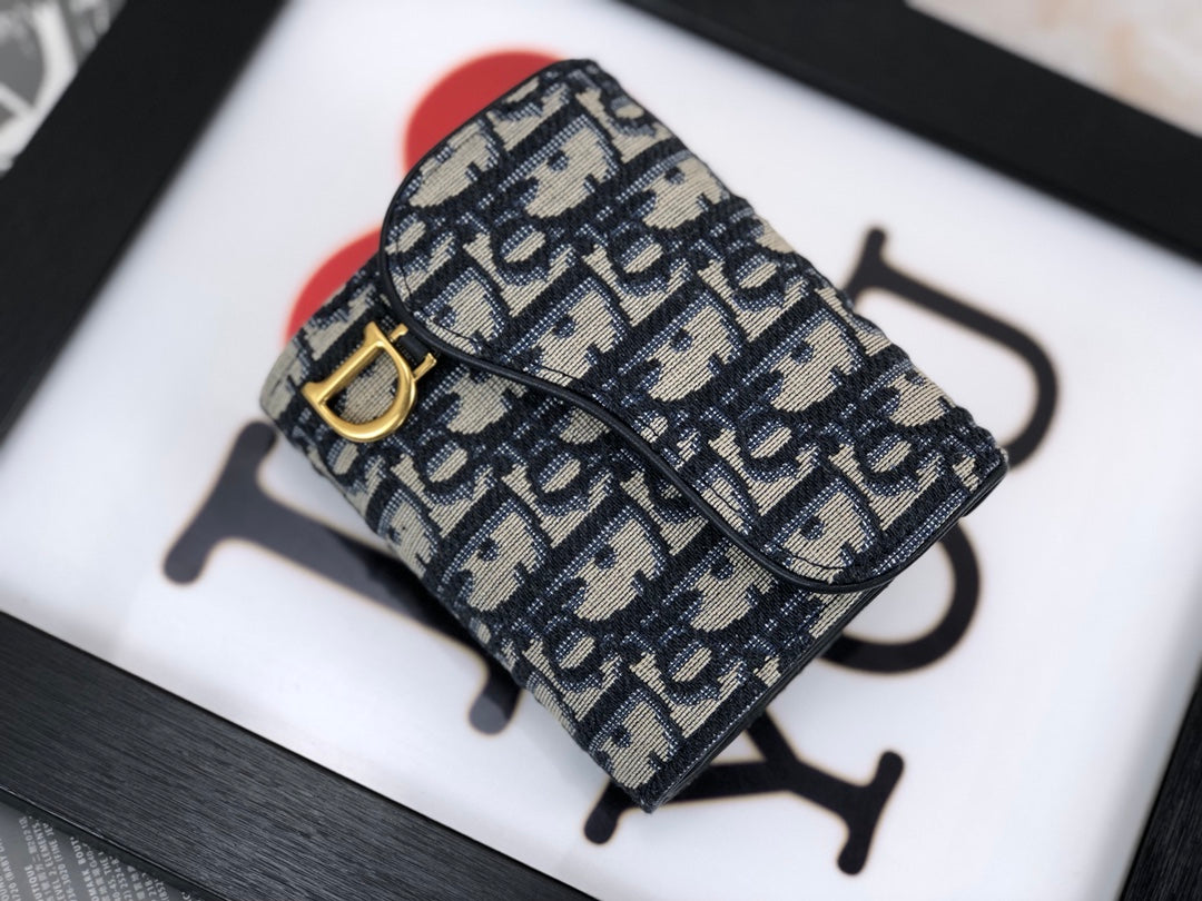 Dior Saddle 老花三折短夾