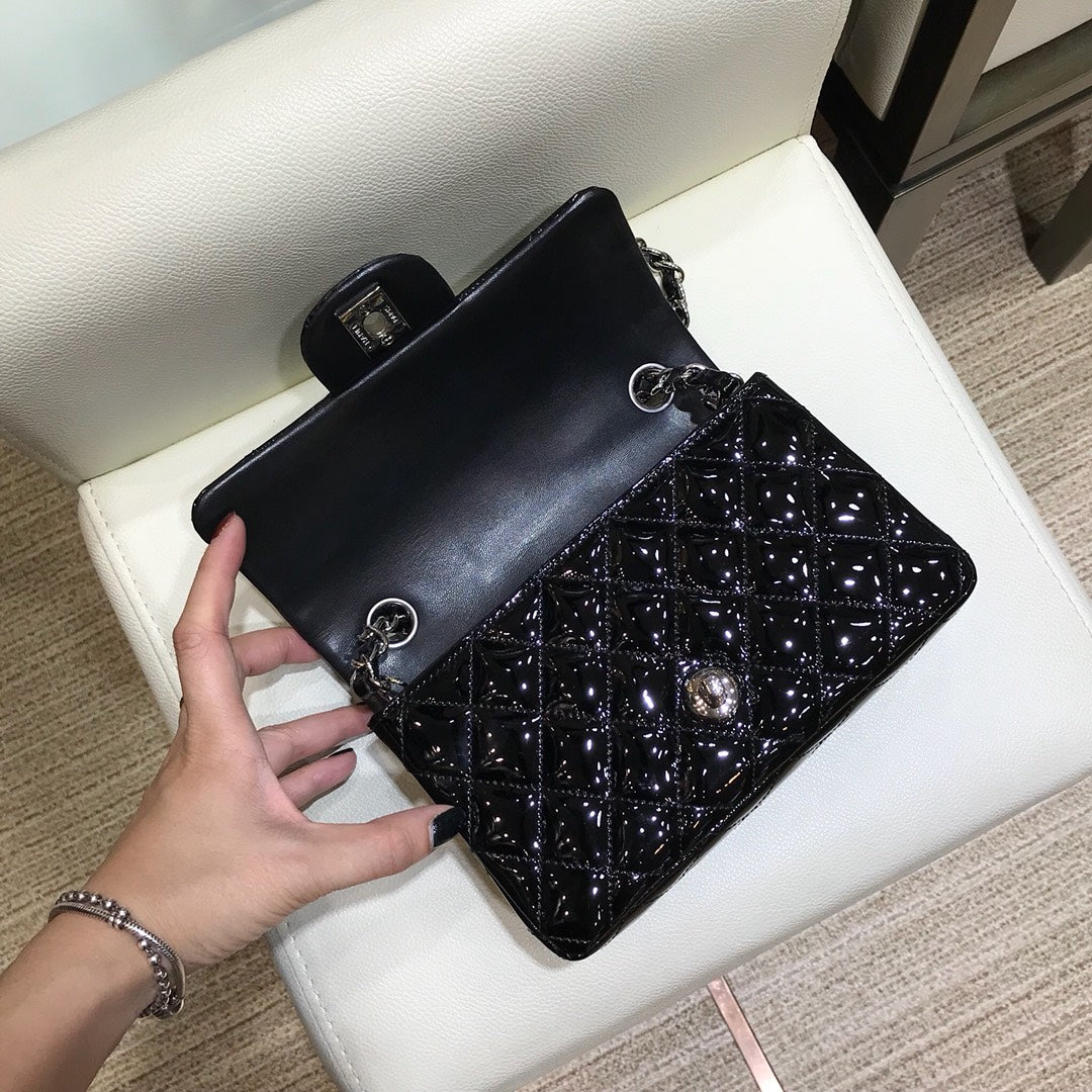 小香家-CF包 漆皮 銀鍊 25cm