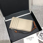 Loewe 貝殼拉鍊小卡包
