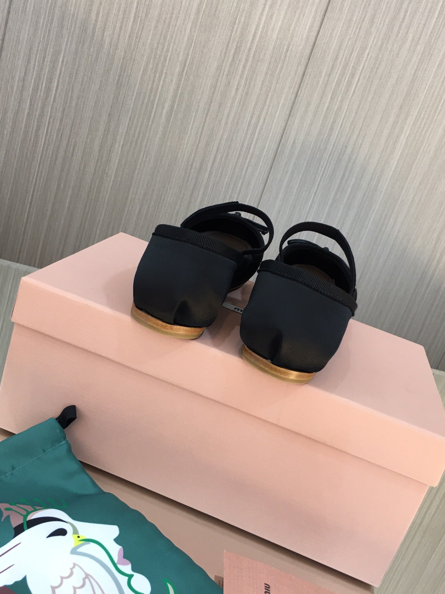 穆M家-2023春夏新款 法式仙女芭蕾舞單鞋 黑色