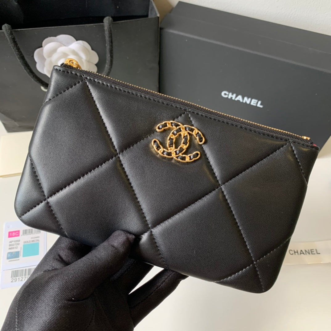 CHANEL 19系列小羊皮大格子零錢包