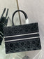 Dior Book Tote-小號36.5cm-秋冬絲絨菱格系列