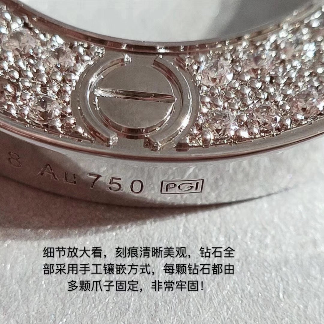 Cartier Love大圓餅滿天星項鍊