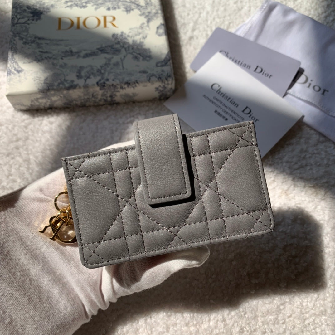Dior 小羊皮風琴卡包