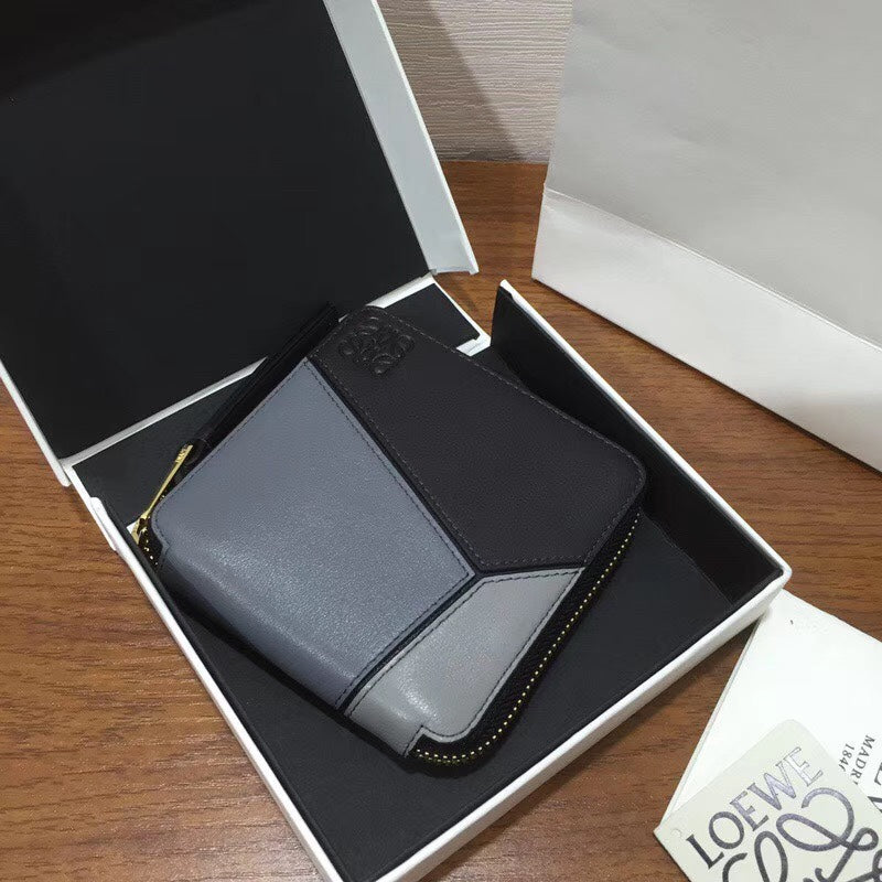 Loewe Puzzle系列 拉鍊短夾