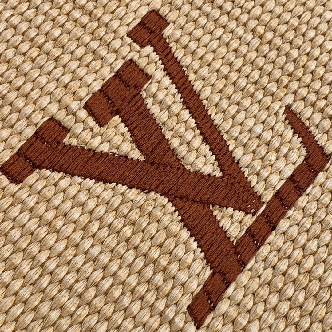 LV M80351杏色 Ｍ47542盥洗袋