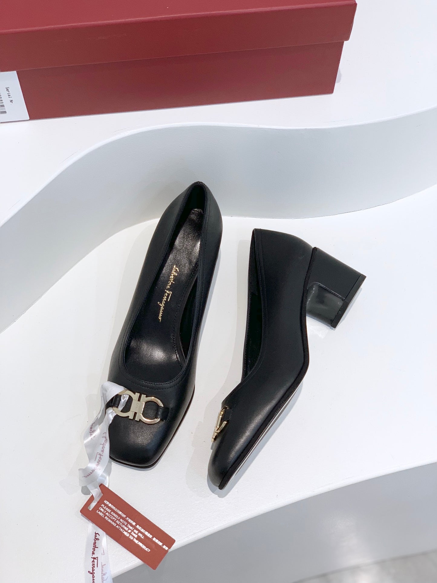 Salvatore Ferragamo鞋-菲拉格慕 經典Gancini扣 低跟鞋 黑