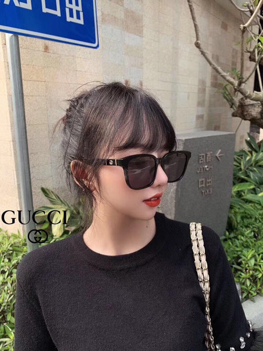 古G家-墨鏡 GG0637 55口18-145 上身圖