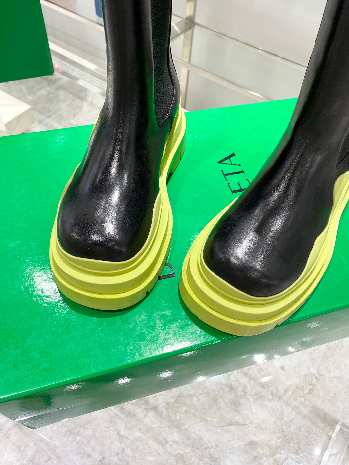 BV鞋-BV 黃底 中筒 厚底馬丁靴