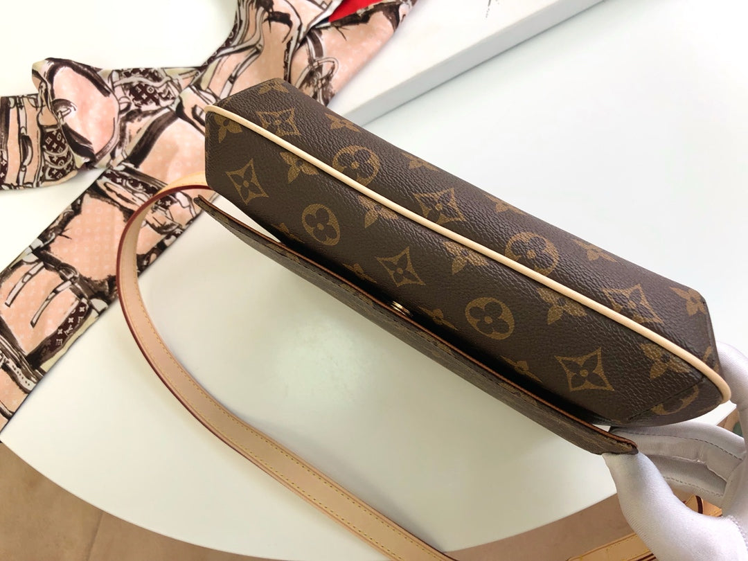 M51257 路L家-Neverfull 經典 中古款郵差包