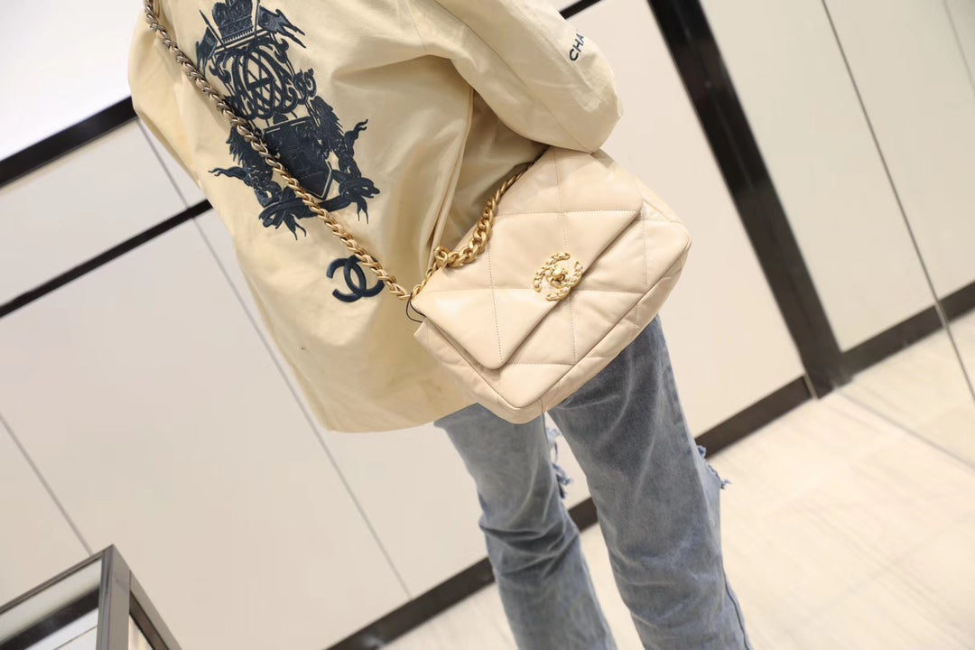 Chanel 19Bag-小號杏色