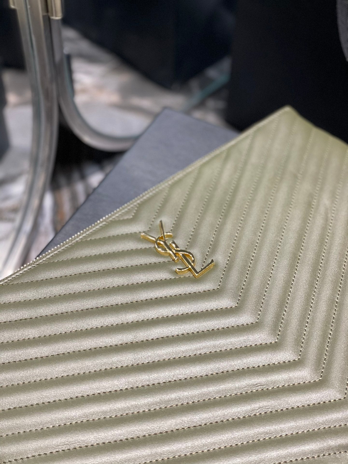 YSL 提花拼接文件手拿包-綠色金扣-36cm