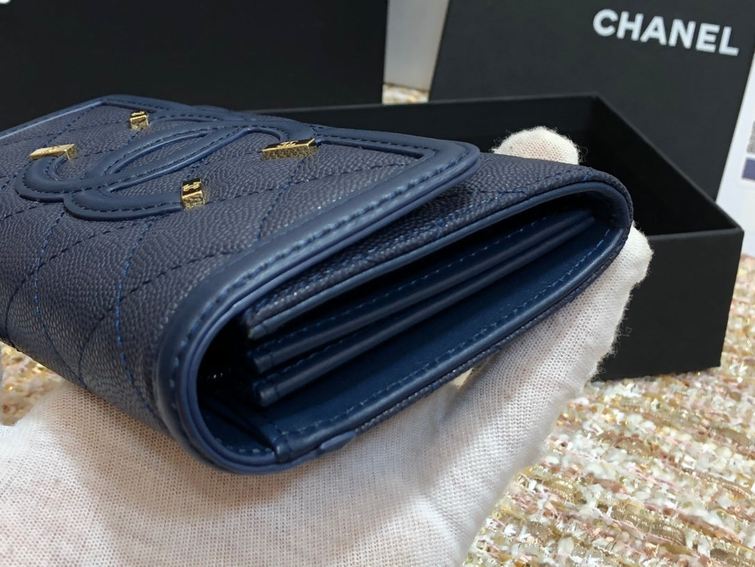 Chanel 復古CC荔枝牛皮-翻蓋中夾-復古五金