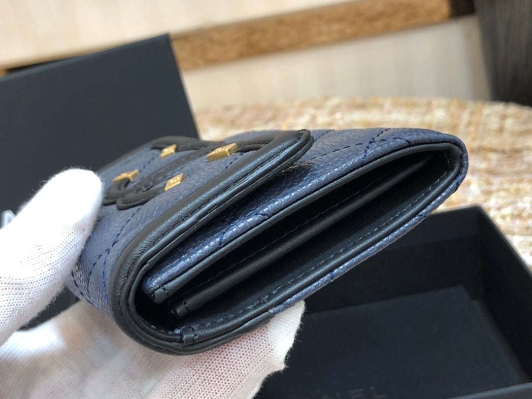 Chanel 復古CC荔枝牛皮-深藍色翻蓋雙層卡包-仿舊五金