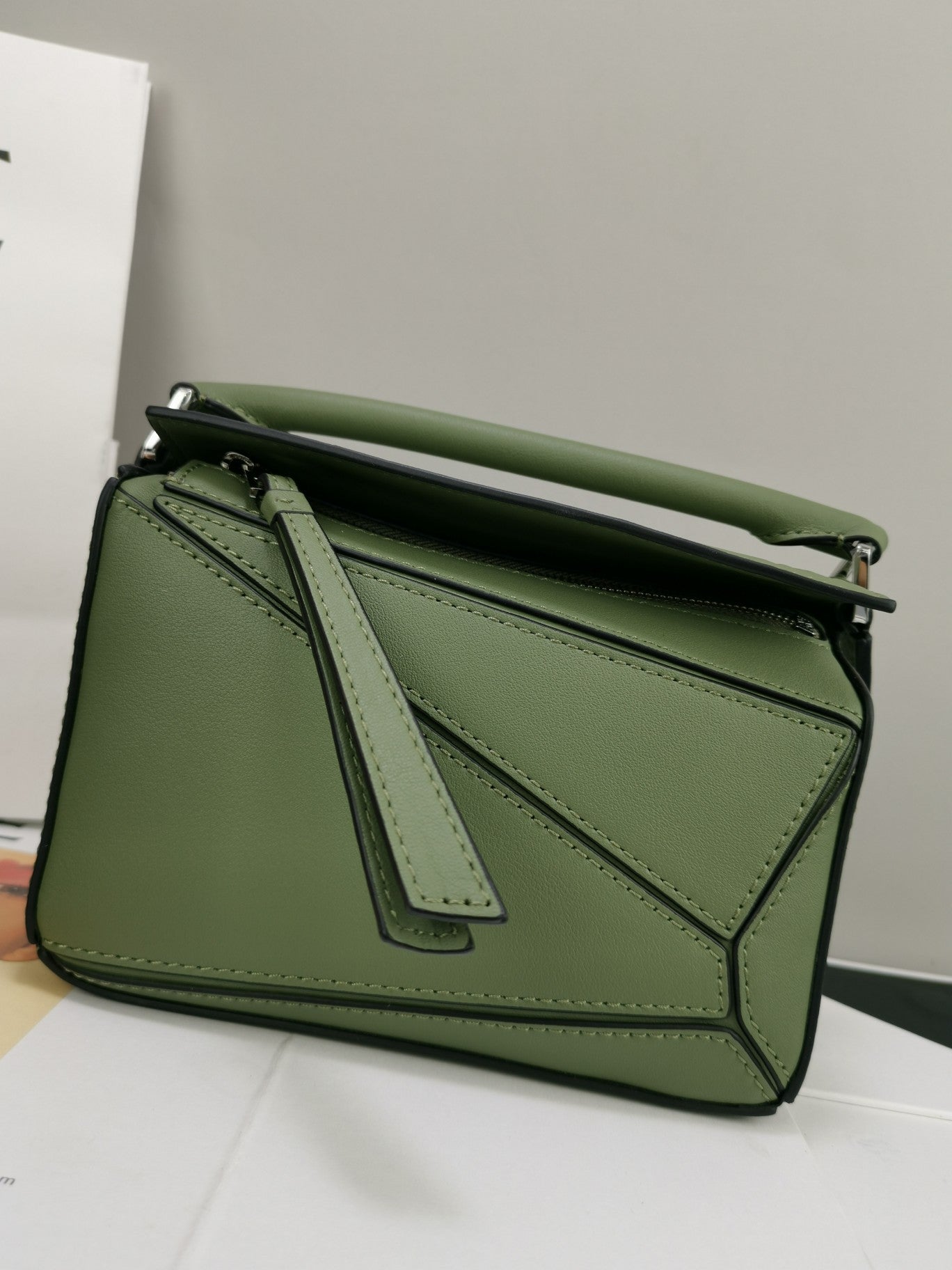 羅L威-Puzzle bag mini 小牛皮