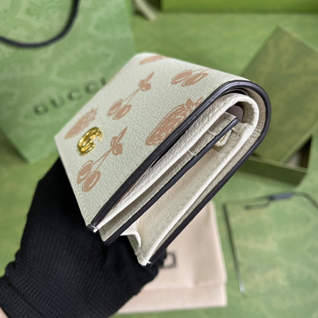 Gucci 白色水果圖案短夾