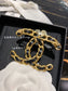 Chanel 胸針