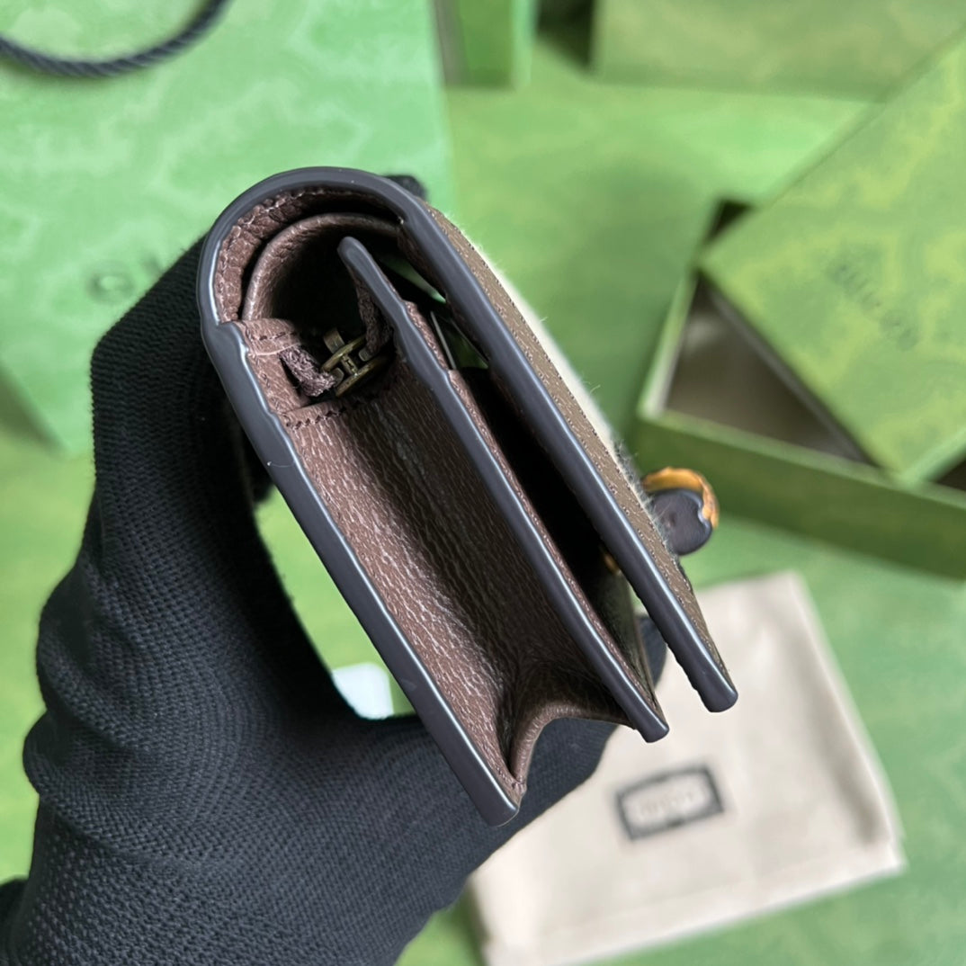 Gucci 竹節短夾