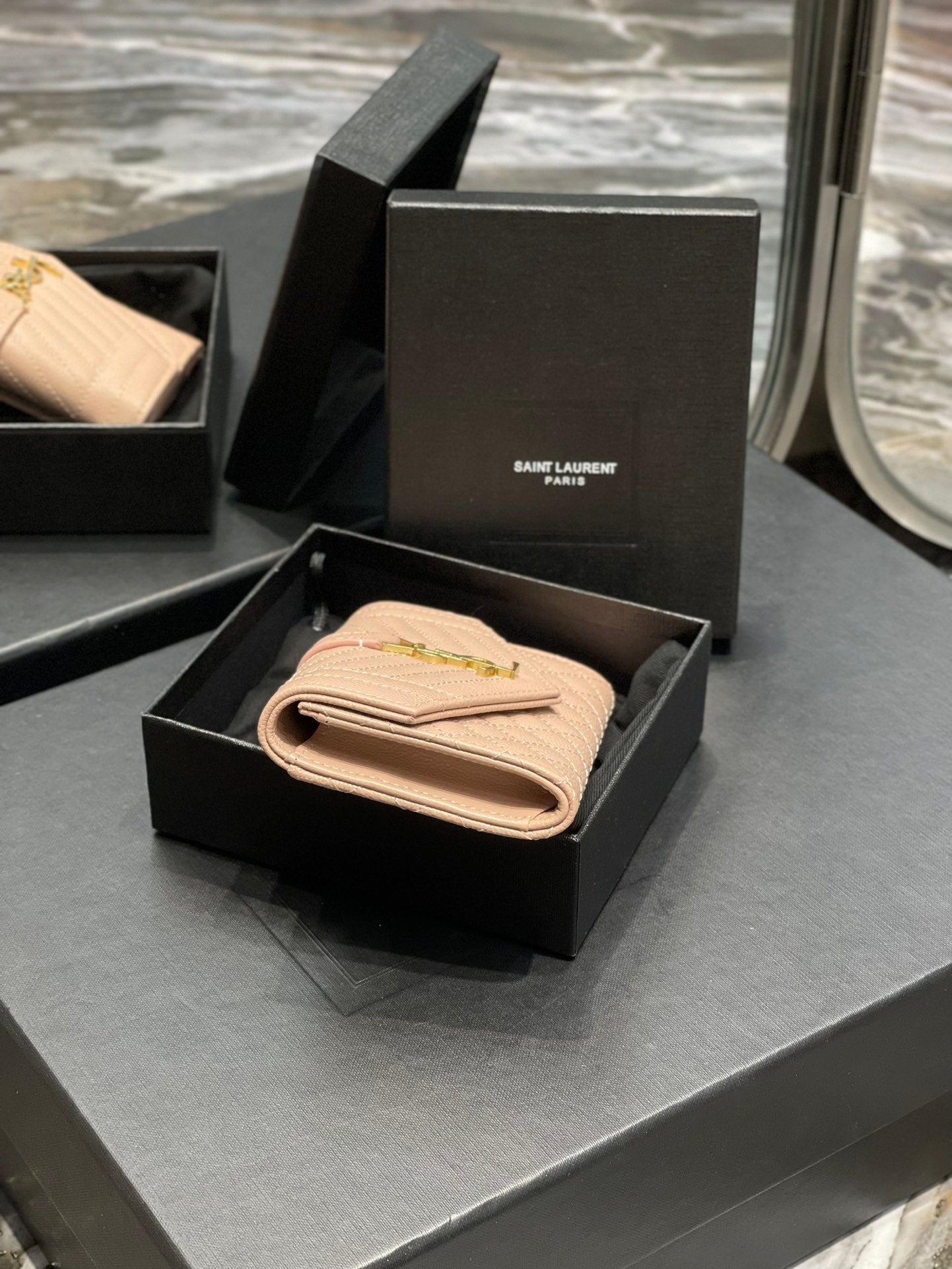 YSL 新款短夾-粉色金扣