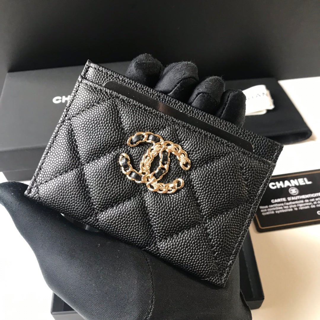 Chanel 大Logo卡包