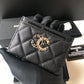Chanel 大Logo卡包