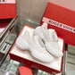 Roger Vivier Run Light 全新的水晶扣運動鞋